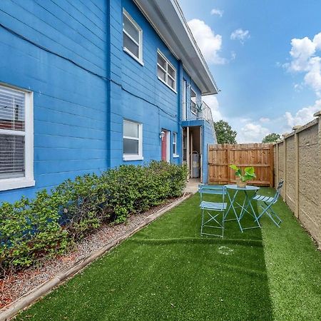 New Huge Green Garden 1Br タンパ エクステリア 写真